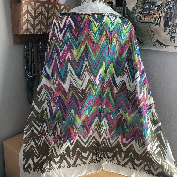 World Finds Hand Crafted Fair Trade Flame Stitch Screen Printed Scarf - NWT's - Picture 1 of 5